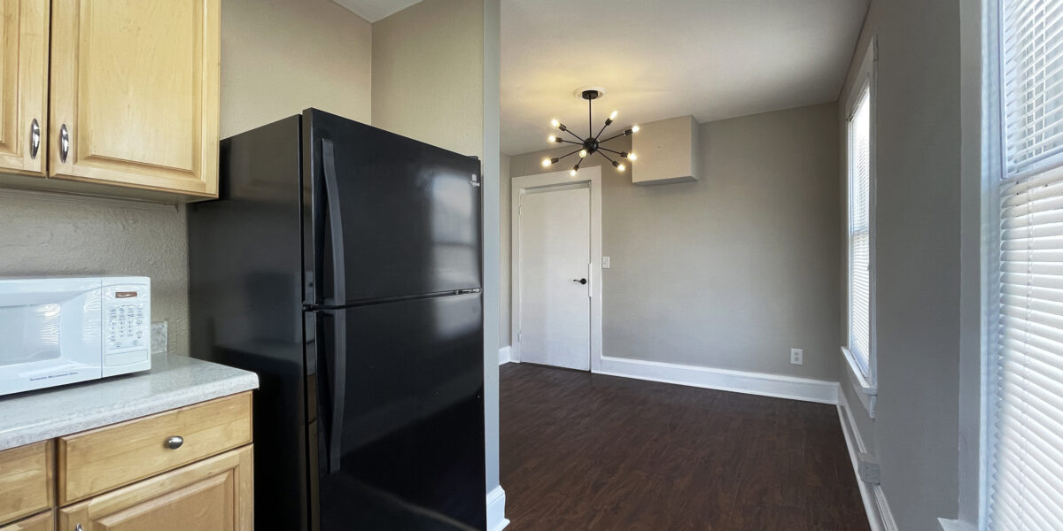 Old Northeast 2BR/1BA